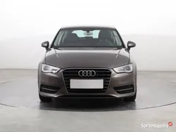 Beżowy Używany 2013 Audi A3 Hatchback | 45 999 zł (Uczciwa cena)