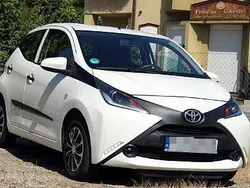 Inny kolor Używany 2017 Toyota Aygo Hatchback | 27 800 zł (Dobra cena)