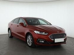 Czerwony Używany 2020 Ford Mondeo Hatchback | 73 499 zł (Uczciwa cena)