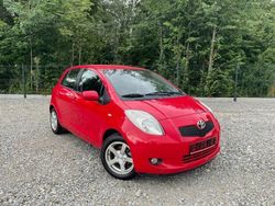 Czerwony (metalik) Używany 2007 Toyota Yaris Hatchback | 13 900 zł (Uczciwa cena)