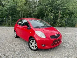 Czerwony (metalik) Używany 2007 Toyota Yaris Hatchback | 13 900 zł (Uczciwa cena)