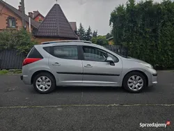 Srebrny Używany 2009 Peugeot 207 Kombi | 6500 zł (Dobra cena)