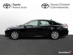 Czarny (metalik) Używany 2020 Toyota Camry Comfort Sedan/Limuzyna | 92 900 zł (Uczciwa cena)