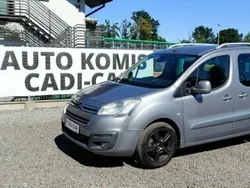 Srebrny (metalik) Używany 2016 Citroën Berlingo Minivan | 34 900 zł (Uczciwa cena)