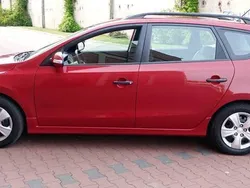 Bordowy Używany 2011 Hyundai i30 Kombi | 21 500 zł (Dość drogi)