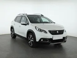 Biały Używany 2017 Peugeot 2008 SUV | 41 999 zł (Uczciwa cena)
