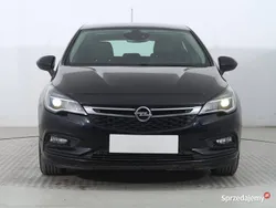 Czarny Używany 2019 Opel Astra Hatchback | 44 999 zł (Uczciwa cena)