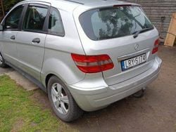 Używany 2005 Mercedes B180 Minivan | 6999 zł (Uczciwa cena)