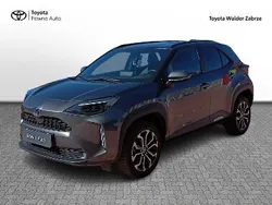 Szary Używany 2023 Toyota Yaris Hybrid Comfort SUV | 101 900 zł (Dobra cena)