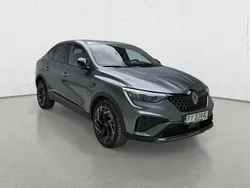 Szary Używany 2024 Renault Arkana SUV | 96 800 zł (Dobra cena)
