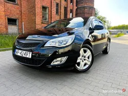 Czarny Używany 2011 Opel Astra Hatchback | 24 900 zł (Drogi)