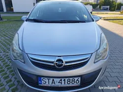 Srebrny Używany 2011 Opel Corsa Essentia Hatchback | 13 800 zł (Dobra cena)