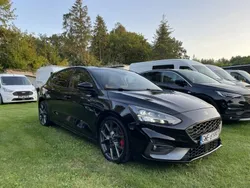 Czarny (metalik, perła) Używany 2019 Ford Focus Performance Edition Sedan/Limuzyna | 66 900 zł (Drogi)