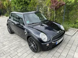 Czarny Używany 2007 Mini Cooper Hatchback | 13 400 zł