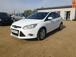 Biały (metalik) Używany 2013 Ford Focus Hatchback | 22 900 zł (Dobra cena)