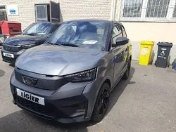 Niebieski Używany 2022 Ligier JS50 Hatchback | 85 900 zł