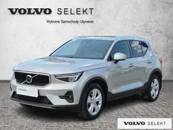 Srebrny Używany 2024 Volvo XC40 SUV | 157 900 zł (Dobra cena)