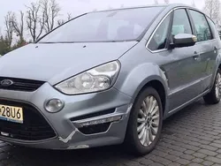 Używany 2010 Ford S-MAX S Minivan | 21 800 zł (Uczciwa cena)