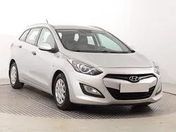 Srebrny Używany 2014 Hyundai i30 Kombi | 25 499 zł (Uczciwa cena)
