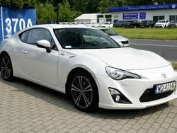 Biały Używany 2013 Toyota GT86 GT Coupe | 79 900 zł