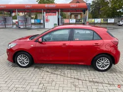 Czerwony Używany 2017 Kia Rio 2 Hatchback | 37 000 zł (Uczciwa cena)