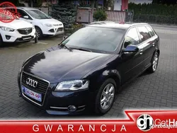 Niebieski (metalik) Używany 2012 Audi A3 Hatchback | 30 800 zł (Super Cena)