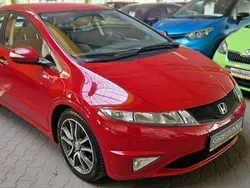 Czerwony Używany 2011 Honda Civic Hatchback | 29 900 zł (Dość drogi)