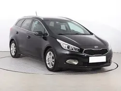 Czarny Używany 2014 Kia Ceed Kombi | 28 999 zł (Dobra cena)