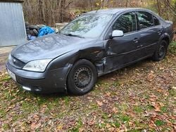 Grafitowy Używany 2002 Ford Mondeo Sedan/Limuzyna | 1000 zł (Dobra cena)
