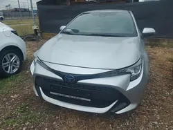 Srebrny Używany 2019 Toyota Corolla Active Kombi | 74 900 zł (Dość drogi)