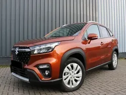 Srebrny Nowe 2025 Suzuki SX4 S-Cross SUV | 119 650 zł (Uczciwa cena)
