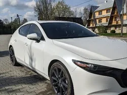 Biały Używany 2020 Mazda 3 Hatchback | 77 000 zł