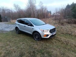 Srebrny Używany 2017 Ford Escape SUV | 53 000 zł (Uczciwa cena)