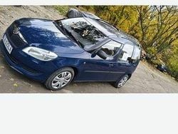 Inny kolor Używany 2013 Skoda Roomster Minivan | 15 000 zł (Uczciwa cena)