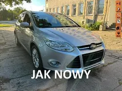 Srebrny (metalik) Używany 2012 Ford Focus Titanium Kombi | 19 900 zł (Uczciwa cena)