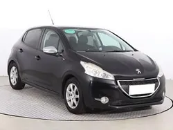 Czarny Używany 2015 Peugeot 208 Hatchback | 25 999 zł (Uczciwa cena)