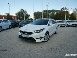 Biały Używany 2022 Kia Ceed 2 Kombi | 52 200 zł (Super Cena)