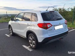Biały Używany 2018 Suzuki Vitara SUV | 65 900 zł (Uczciwa cena)