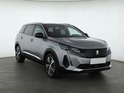 Szary Używany 2023 Peugeot 5008 Minivan | 115 999 zł (Dość drogi)