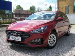 Czerwony Używany 2021 Hyundai i30 Kombi | 58 900 zł (Uczciwa cena)