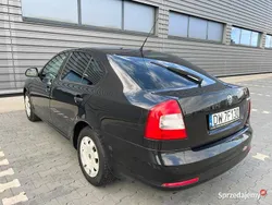 Czarny Używany 2010 Skoda Octavia Hatchback | 11 500 zł (Dobra cena)