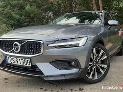 Używany 2020 Volvo V60 CC Kombi | 111 000 zł (Drogi)