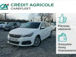 Biały Używany 2021 Peugeot 204 Kombi | 40 200 zł