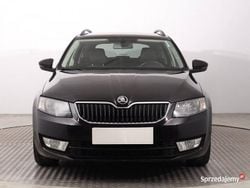 Czarny Używany 2015 Skoda Octavia Kombi | 40 999 zł (Dobra cena)