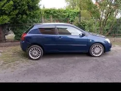 Niebieski Używany 2002 Toyota Corolla | 5000 zł (Uczciwa cena)