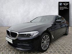Black 2 Używany 2018 BMW 518 Sport Line Sedan/Limuzyna | 105 900 zł (Uczciwa cena)