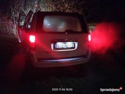 Biały Używany 2008 Chrysler Town & Country Van | 14 500 zł