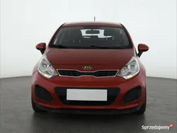 Czerwony Używany 2014 Kia Rio Hatchback | 23 999 zł (Dobra cena)