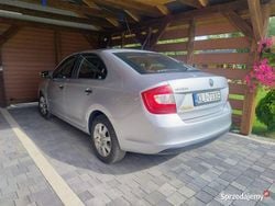 Srebrny Używany 2013 Skoda Rapid Sedan/Limuzyna | 17 900 zł (Uczciwa cena)