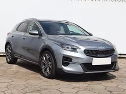 Szary Używany 2022 Kia XCeed SUV | 68 999 zł (Uczciwa cena)